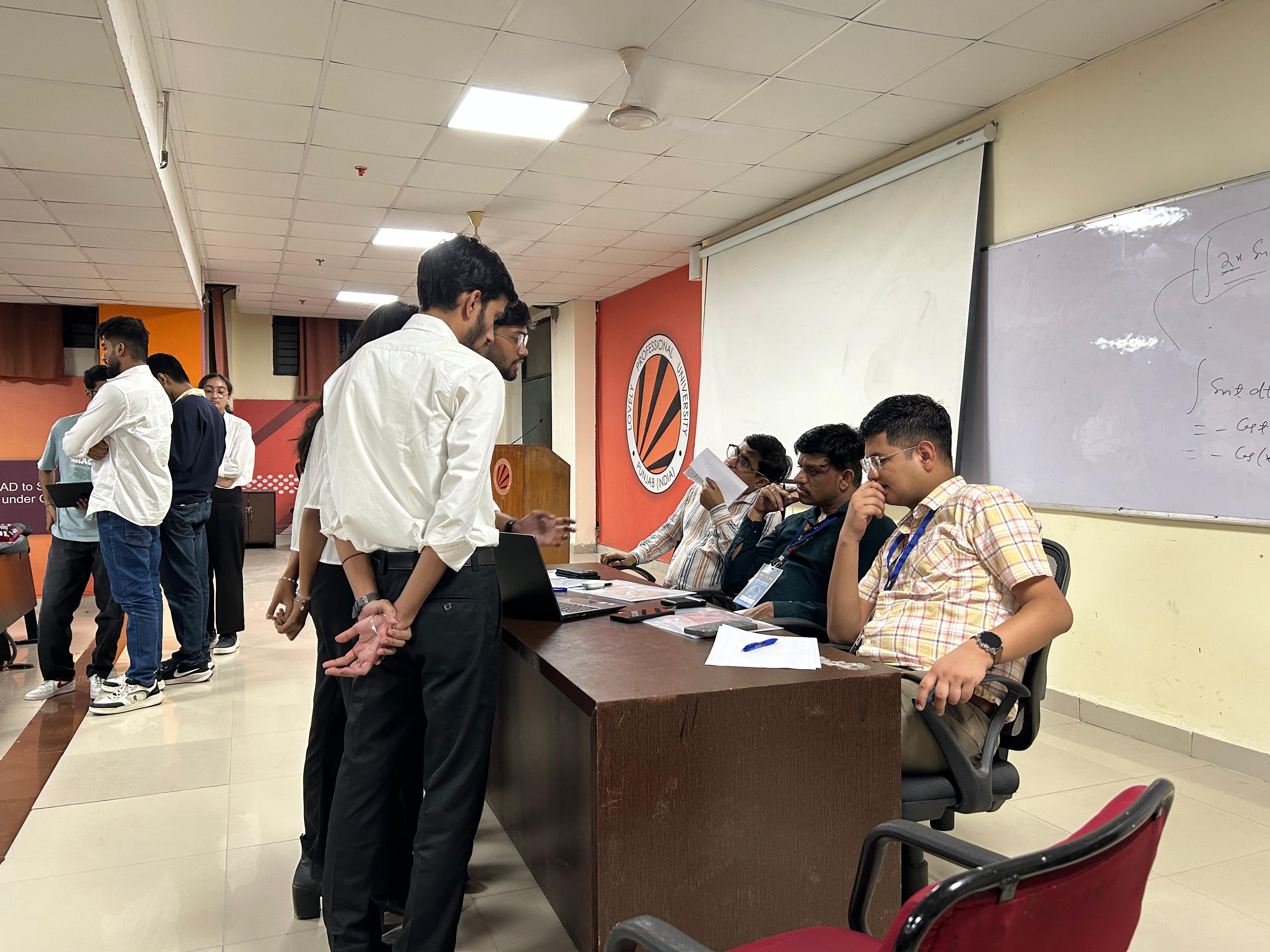 Presenting to the SIH jury